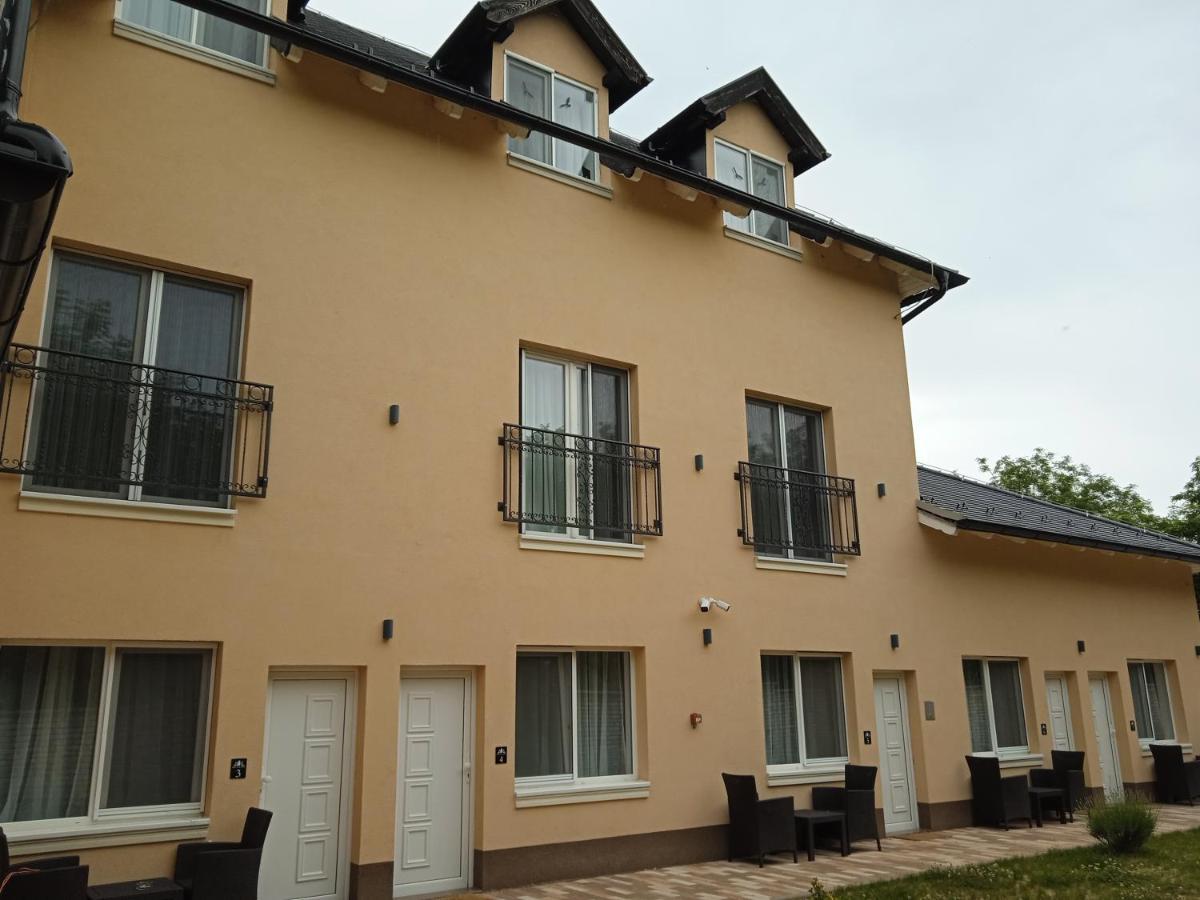 Navigator Palić Exterior foto
